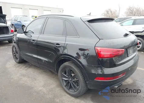2018 Audi Q3 2.0T Premium/2.0T Sport Premium z USA, uszkodzony, nr VIN WA1ECCFS3JR019429